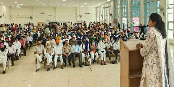 ਡਿਪਟੀ ਕਮਿਸ਼ਨਰ ਵਲੋਂ ਕਿਸਾਨਾਂ ਨੂੰ ਫ਼ਸਲੀ ਰਹਿੰਦ-ਖੂਹੰਦ ਦੇ ਸੁਚੱਜੇ ਪ੍ਰਬੰਧਨ ਦੀ ਅਪੀਲ