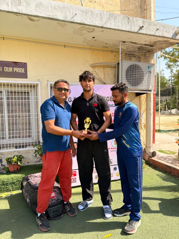 ਮੈਨ ਆਫ਼ ਦਿ ਮੈਚ ਯਸ਼ ਡਬਾਸ