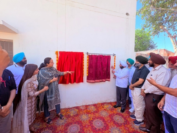 ਉਦਘਾਟਨ ਦੌਰਾਨ ਵਿਧਾਇਕ ਕੁਲਵੰਤ ਸਿੰਘ  ਤੇ ਹੋਰ।