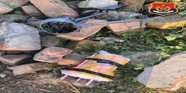 ਅੰਮ੍ਰਿਤਸਰ : ਪਾਕਿਸਤਾਨ ਤੋਂ ਭੇਜੀ 1 ਕਿਲੋਗ੍ਰਾਮ ਤੋਂ ਵੱਧ ਹੈਰੋਇਨ ਅਤੇ ਡਰੋਨ ਬਰਾਮਦ