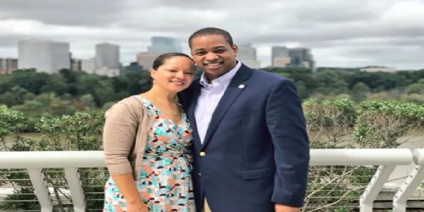 ਅਮਰੀਕਾ : ਵਰਜੀਨੀਆ ਦੇ ਸਾਬਕਾ ਲੈਫਟੀਨੈਂਟ ਗਵਰਨਰ ਫੇਅਰਫੈਕਸ ਨਹੀਂ ਬਰਦਾਸ਼ਤ ਕਰ ਸਕੇ ਜਿਨਸੀ ਸ਼ੋਸ਼ਣ ਦੇ ਦੋਸ਼, ਪਤਨੀ ਸੇਰੇਨਾ ਅਤੇ ਆਪਣੇ ਆਪ ਨੂੰ ਮਾਰੀ ਗੋਲੀ