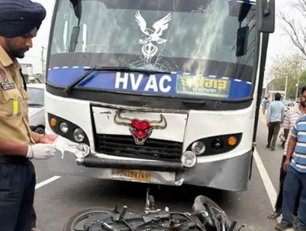 ਸੜਕ ਹਾਦਸੇ ਦੀ ਫੋਟੋ।