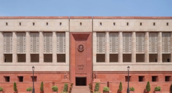 ਪ੍ਰਤੀਕਾਤਮਕ