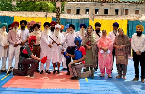 ਗੱਤਕਾ ਚੈਂਪੀਅਨਸ਼ਿਪ ਦੀ ਸ਼ੁਰੂਆਤ ਮੌਕੇ।