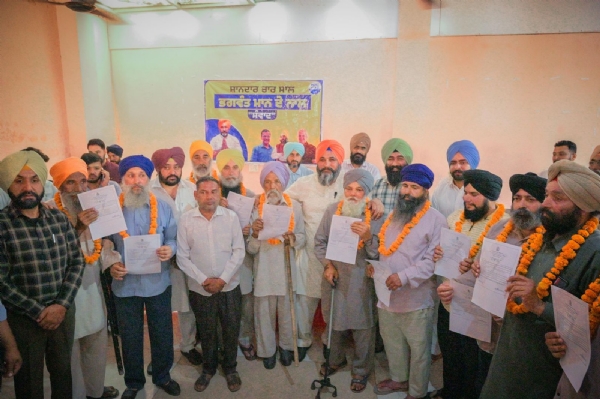 ਗੁਰਲਾਲ ਘਨੌਰ ਨੇ ਪਿੰਡ ਘੜਾਮਾਂ ਕਲਾਂ ਚ “ਮੇਰਾ ਘਰ ਮੇਰੇ ਨਾਮ” ਯੋਜਨਾ ਤਹਿਤ 408 ਪਰਿਵਾਰਾਂ ਨੂੰ ਮਾਲਕਾਨਾ ਹੱਕ ਸੌਂਪੇ