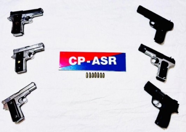 ਬਰਾਮਦ ਹਥਿਆਰ।