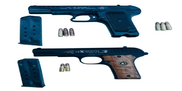 ਵਿਦੇਸ਼-ਅਧਾਰਤ ਗੈਂਗਸਟਰਾਂ ਦੇ ਚਾਰ ਸਾਥੀ ਦੋ ਪਿਸਤੌਲਾਂ ਸਮੇਤ ਗ੍ਰਿਫ਼ਤਾਰ