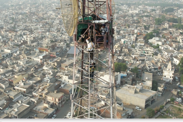ਫਾਇਰ ਬ੍ਰਿਗੇਡ ਟੀਮ ਨੇ ਜ਼ਿਲ੍ਹਾ ਪ੍ਰਸ਼ਾਸਨ ਤੇ ਪੁਲਿਸ ਦੇ ਸਹਿਯੋਗ ਨਾਲ ਸਫਲਤਾਪੂਰਵਕ ਨੇਪਰੇ ਚਾੜ੍ਹਿਆ ਬਚਾਅ ਉਪਰੇਸ਼ਨ