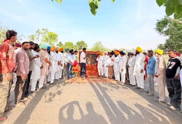 ਵਿਧਾਇਕ ਸ਼ੈਰੀ ਕਲਸੀ ਨੇ ਤਤਲਾ ਰੋਡ ਤੋਂ ਕੋਹਾੜ ਡੇਰੇ ਗੁਲਜਾਰ ਸਿੰਘ ਤੱਕ ਸੜਕ ਬਣਾਉਣ ਦਾ ਨੀਂਹ ਪੱਥਰ ਰੱਖਿਆ
