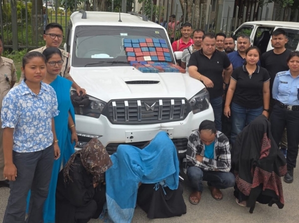 ਅਸਾਮ: ਕਾਮਰੂਪ ਦਿਹਾਤੀ ਜ਼ਿਲ੍ਹੇ ਦੇ ਅਮੀਨਗਾਓਂ ਵਿੱਚ 7 ਕਰੋੜ ਰੁਪਏ ਦੀ ਹੈਰੋਇਨ ਸਮੇਤ ਚਾਰ ਔਰਤਾਂ ਸਮੇਤ ਪੰਜ ਤਸਕਰਾਂ ਨੂੰ ਗ੍ਰਿਫ਼ਤਾਰ ਕੀਤਾ ਗਿਆ ਹੈ।