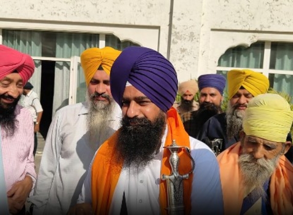 ਸ਼੍ਰੀ ਅਕਾਲ ਤਖਤ ਸਾਹਿਬ ਦੇ ਕਾਰਜਕਾਰੀ ਜਥੇਦਾਰ ਕੁਲਦੀਪ ਸਿੰਘ ਗੜਗੱਜ।