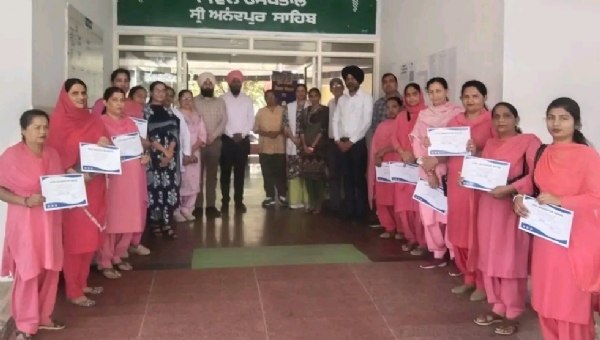 ਸਿਹਤ ਸਕੀਮਾਂ ਨੂੰ ਜ਼ਮੀਨੀ ਪੱਧਰ ਤੱਕ ਪਹੁੰਚਾਉਣ ਵਿੱਚ ਆਸ਼ਾ ਵਰਕਰਾਂ ਦੀ ਭੂਮਿਕਾ ਮਹੱਤਵਪੂਰਨ