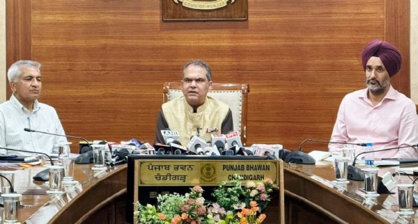 ਜਾਣਕਾਰੀ ਦਿੰਦੇ ਮੰਤਰੀ ਸੰਜੀਵ ਅਰੋੜਾ