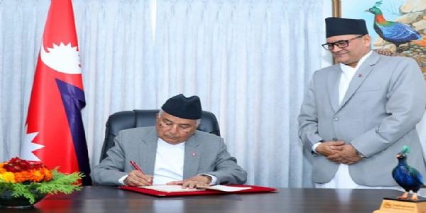 ਨੇਪਾਲ ਦੀ ਬਲੇਂਦਰ ਸਰਕਾਰ ਨੂੰ ਝਟਕਾ, ਰਾਸ਼ਟਰਪਤੀ ਨੇ ਸਾਰੇ ਛੇ ਆਰਡੀਨੈਂਸ ਰੋਕੇ, ਸਲਾਹ-ਮਸ਼ਵਰੇ ਤੋਂ ਬਾਅਦ ਲੈਣਗੇ ਫੈਸਲਾ