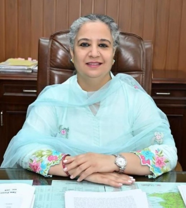 ਡਿਪਟੀ ਕਮਿਸ਼ਨਰ ਪੂਨਮਦੀਪ ਕੌਰ