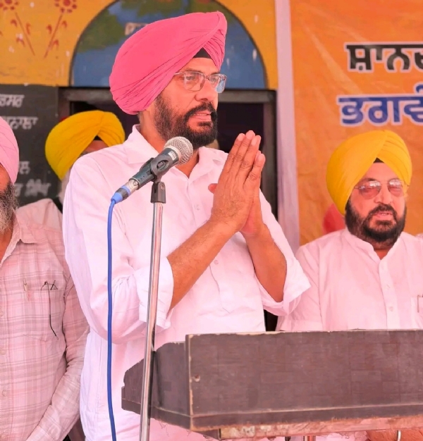 ਸੰਬੋਧਨ ਕਰਦੇ ਸਾਬਕਾ ਕੈਬਨਿਟ ਮੰਤਰੀ ਪੰਜਾਬ ਕੁਲਦੀਪ ਸਿੰਘ ਧਾਲੀਵਾਲ