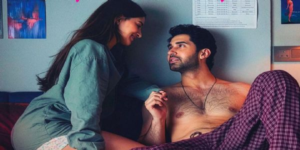 ਪਹਿਲੀ ਝਲਕ ਵਿੱਚ ਦਿਖਿਆ 