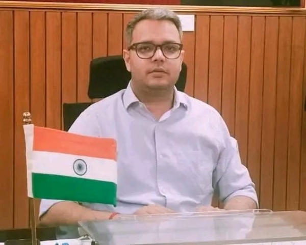 ਜ਼ਿਲ੍ਹਾ ਮੈਜਿਸਟ੍ਰੇਟ, ਤਰਨ ਤਾਰਨ ਰਾਹੁਲ ਜ਼ਿਲ੍ਹਾ ਮੈਜਿਸਟ੍ਰੇਟ, ਤਰਨ ਤਾਰਨ ਰਾਹੁਲ