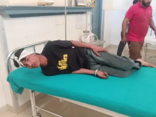 ਜਖਮੀ ਨੌਜਵਾਨ।