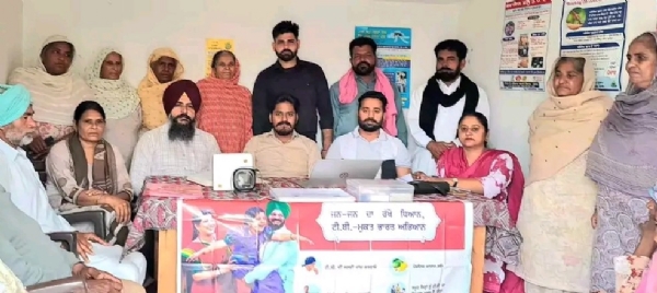 ਜਾਗਰੂਕਤਾ ਕੈਂਪ ਦੌਰਾਨ ਸਿਹਤ ਵਿਭਾਗ ਦੀ ਟੀਮ।