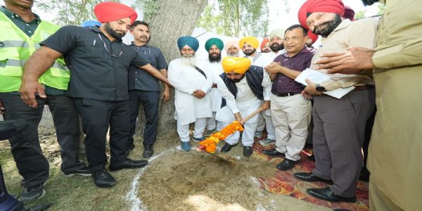 ਪੰਜਾਬ ਦੇ ਪਿੰਡਾਂ ਵਿੱਚ ਅੰਡਰਗਰਾਊਂਡ ਤਾਰਾਂ ਰਾਂਹੀ ਮਿਲੇਗੀ ਬਿਜਲੀ, ਮੁੱਖ ਮੰਤਰੀ ਦੇ ਪਿੰਡ ਤੋਂ ਹੋਈ ਸ਼ੁਰੂੁਆਤ