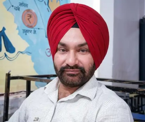 ਅਧਿਆਪਕ ਨਰਿੰਦਰ ਸਿੰਘ