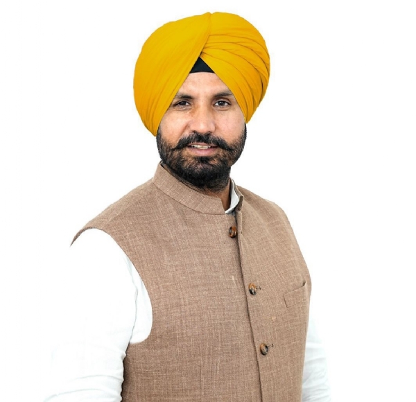 ਪੰਜਾਬ ਕਾਂਗਰਸ ਪ੍ਰਧਾਨ ਅਮਰਿੰਦਰ ਸਿੰਘ ਰਾਜਾ ਵੜਿੰਗ ਪੰਜਾਬ ਕਾਂਗਰਸ ਪ੍ਰਧਾਨ ਅਮਰਿੰਦਰ ਸਿੰਘ ਰਾਜਾ ਵੜਿੰਗ