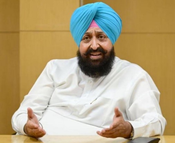 ਪੰਜਾਬ ਵਿਧਾਨ ਸਭਾ ਵਿੱਚ ਵਿਰੋਧੀ ਧਿਰ ਦੇ ਨੇਤਾ ਪ੍ਰਤਾਪ ਸਿੰਘ ਬਾਜਵਾ