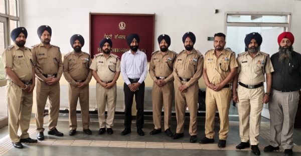 ਸੁਪਰਵਾਇਜਰਾਂ ਨਾਲ ਮੀਟਿੰਗ ਉਪਰੰਤ ਡੀ.ਜੀ.ਐਮ ਹਰਜੀਤ ਸਿੰਘ