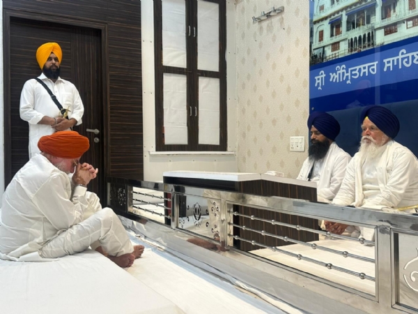 ਸ਼੍ਰੀ ਅਕਾਲ ਤਖ਼ਤ ਸਾਹਿਬ ਪੇਸ਼ ਹੁੰਦੇ ਹੋਏ ਪੰਜਾਬ ਵਿਧਾਨ ਸਭਾ ਸਪੀਕਰ ਕੁਲਤਾਰ ਸਿੰਘ ਸੰਧਵਾਂ।