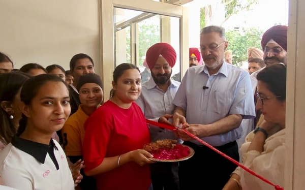 ਉਦਘਾਟਨ ਸਮਾਰੋਹ ਦੌਰਾਨ ਸਿਹਤ ਮੰਤਰੀ ਡਾ. ਬਲਵੀਰ ਸਿੰਘ।