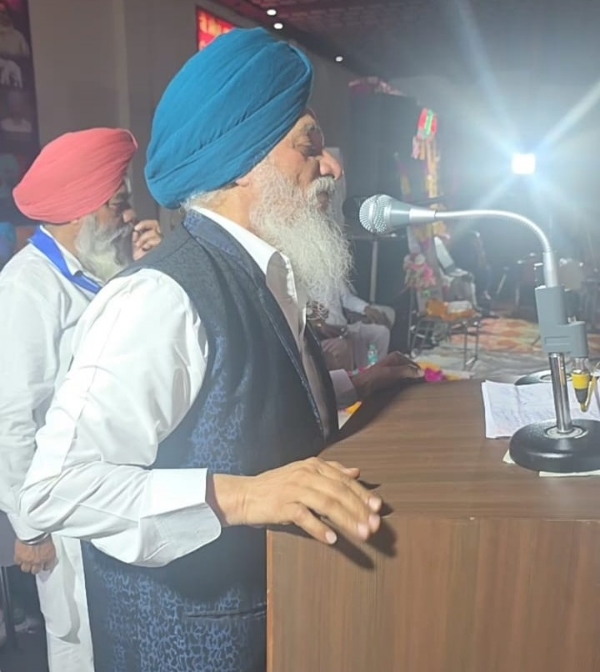ਸੰਬੋਧਨ ਕਰਦੇ ਹੋਏ ਬਸਪਾ ਪ੍ਰਧਾਨ ਡਾ. ਅਵਤਾਰ ਸਿੰਘ ਕਰੀਮਪੁਰੀ ਸੰਬੋਧਨ ਕਰਦੇ ਹੋਏ ਬਸਪਾ ਪ੍ਰਧਾਨ ਡਾ. ਅਵਤਾਰ ਸਿੰਘ ਕਰੀਮਪੁਰੀ