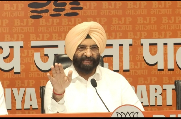 ਦਿੱਲੀ ਦੇ ਮੰਤਰੀ ਅਤੇ ਭਾਜਪਾ ਨੇਤਾ ਮਨਜਿੰਦਰ ਸਿਰਸਾ