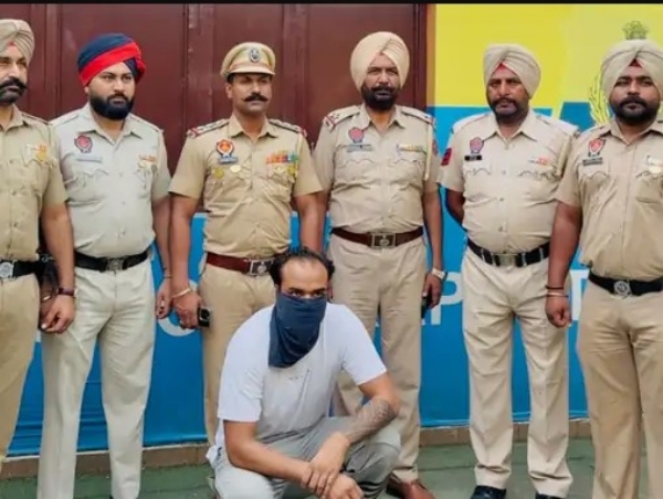 ਪੁਲਿਸ ਹਿਰਾਸਤ ’ਚ ਮੁਲਜ਼ਮ।