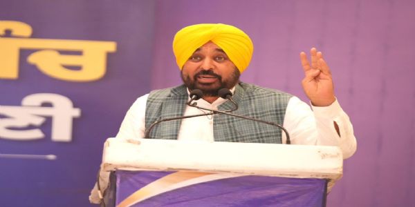 ਪੰਜਾਬ ਵਿੱਚ 15 ਅਗਸਤ ਤੋਂ ਸਰਪੰਚਾਂ ਨੂੰ ਮਿਲੇਗਾ 10 ਹਜ਼ਾਰ ਰੁਪਏ ਮਹੀਨਾਵਾਰ ਮਾਣਭੱਤਾ: ਭਗਵੰਤ ਸਿੰਘ ਮਾਨ