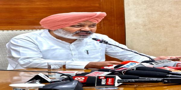 ਪੰਜਾਬ ਸਰਕਾਰ 1,279 ਨਵੀਆਂ ਸਰਕਾਰੀ ਬੱਸਾਂ ਕਰੇਗੀ ਸ਼ਾਮਲ: ਹਰਪਾਲ ਸਿੰਘ ਚੀਮਾ