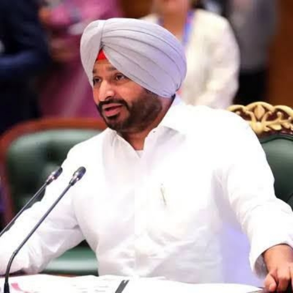 ਕੇਂਦਰੀ ਰਾਜ ਮੰਤਰੀ ਰਵਨੀਤ ਸਿੰਘ ਬਿੱਟੂ ਜਾਣਕਾਰੀ ਦਿੰਦੇ ਹੋਏ। ਕੇਂਦਰੀ ਰਾਜ ਮੰਤਰੀ ਰਵਨੀਤ ਸਿੰਘ ਬਿੱਟੂ ਜਾਣਕਾਰੀ ਦਿੰਦੇ ਹੋਏ।