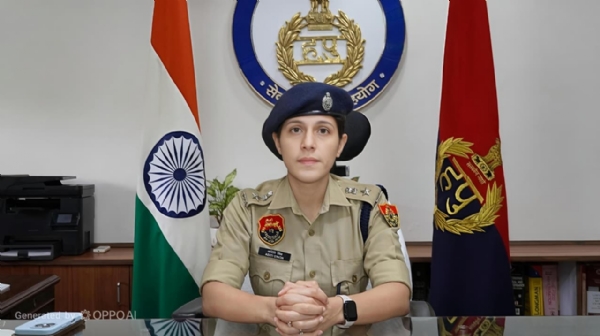ਆਈਪੀਐਸ ਅਦਿਤੀ ਸਿੰਘ ਅਹੁਦਾ ਸੰਭਾਲਦੇ ਹੋਏ।