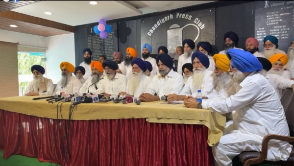 ਸੀਨੀਅਰ ਆਗੂ ਇਕਬਾਲ ਸਿੰਘ ਝੂੰਡਾ ਜਾਣਕਾਰੀ ਦਿੰਦੇ ਹੋਏ।