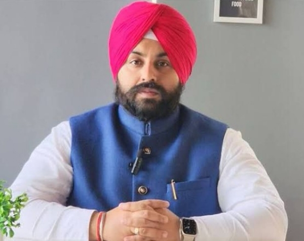 ਸਿੱਖਿਆ ਮੰਤਰੀ ਹਰਜੋਤ ਸਿੰਘ ਬੈਂਸ ਸਿੱਖਿਆ ਮੰਤਰੀ ਹਰਜੋਤ ਸਿੰਘ ਬੈਂਸ