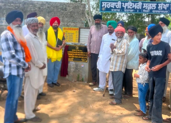 ਸੀਵਰੇਜ਼ ਅਤੇ ਗਲੀਆਂ ਨਾਲੀਆਂ ਦੀ ਉਸਾਰੀ ਦੇ ਕੰਮ ਦਾ ਉਦਘਾਟਨ ਕਰਦੇ ਵਿਧਾਇਕ ਐਡਵੋਕੇਟ ਅਮਰਪਾਲ ਸਿੰਘ ਸੀਵਰੇਜ਼ ਅਤੇ ਗਲੀਆਂ ਨਾਲੀਆਂ ਦੀ ਉਸਾਰੀ ਦੇ ਕੰਮ ਦਾ ਉਦਘਾਟਨ ਕਰਦੇ ਵਿਧਾਇਕ ਐਡਵੋਕੇਟ ਅਮਰਪਾਲ ਸਿੰਘ