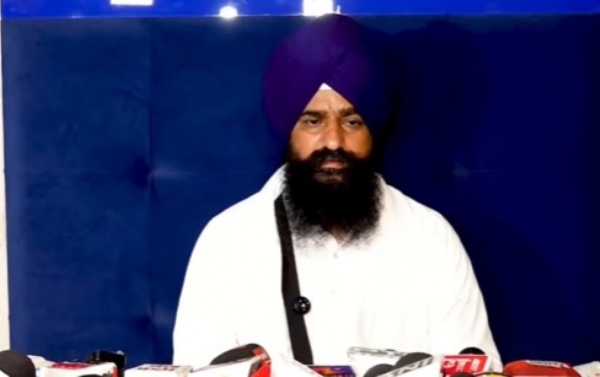 ਮੀਡੀਆ ਨੂੰ ਸੰਬੋਧਨ ਕਰਦੇ ਜਥੇਦਾਰ ਕੁਲਦੀਪ ਸਿੰਘ ਗੜਗੱਜ