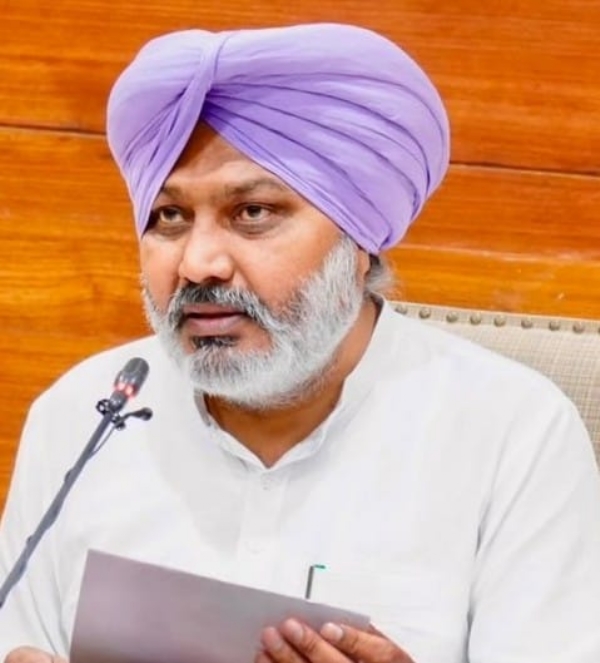 ਪੰਜਾਬ ਦੇ ਵਿੱਤ ਐਡਵੋਕੇਟ ਹਰਪਾਲ ਸਿੰਘ ਚੀਮਾ। ਪੰਜਾਬ ਦੇ ਵਿੱਤ ਐਡਵੋਕੇਟ ਹਰਪਾਲ ਸਿੰਘ ਚੀਮਾ।
