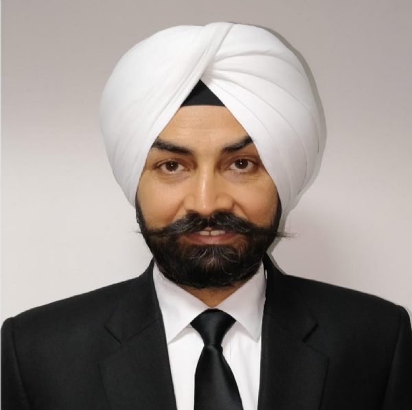 ਜ਼ਿਲ੍ਹਾ ਅਤੇ ਸੈਸ਼ਨ ਜੱਜ-ਕਮ-ਚੇਅਰਮੈਨ ਜ਼ਿਲ੍ਹਾ ਕਾਨੂੰਨੀ ਸੇਵਾਵਾਂ ਅਥਾਰਟੀ, ਗੁਰਦਾਸਪੁਰ ਦਿਲਬਾਗ ਸਿੰਘ ਜੌਹਲ। ਜ਼ਿਲ੍ਹਾ ਅਤੇ ਸੈਸ਼ਨ ਜੱਜ-ਕਮ-ਚੇਅਰਮੈਨ ਜ਼ਿਲ੍ਹਾ ਕਾਨੂੰਨੀ ਸੇਵਾਵਾਂ ਅਥਾਰਟੀ, ਗੁਰਦਾਸਪੁਰ ਦਿਲਬਾਗ ਸਿੰਘ ਜੌਹਲ।