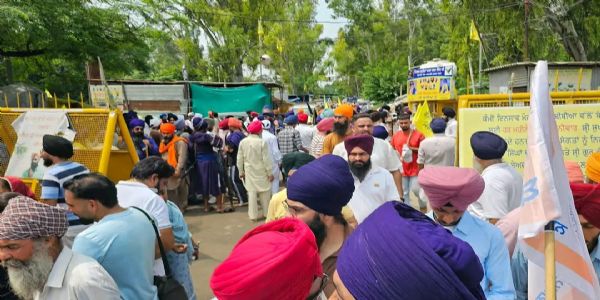 ਬੰਦੀ ਸਿੰਘਾਂ ਦੀ ਰਿਹਾਈ ਦੀ ਮੰਗ ਨੂੰ ਲੈ ਕੇ ਚੰਡੀਗੜ੍ਹ ਵਿੱਚ ਹਿੰਸਕ ਪ੍ਰਦਰਸ਼ਨ
