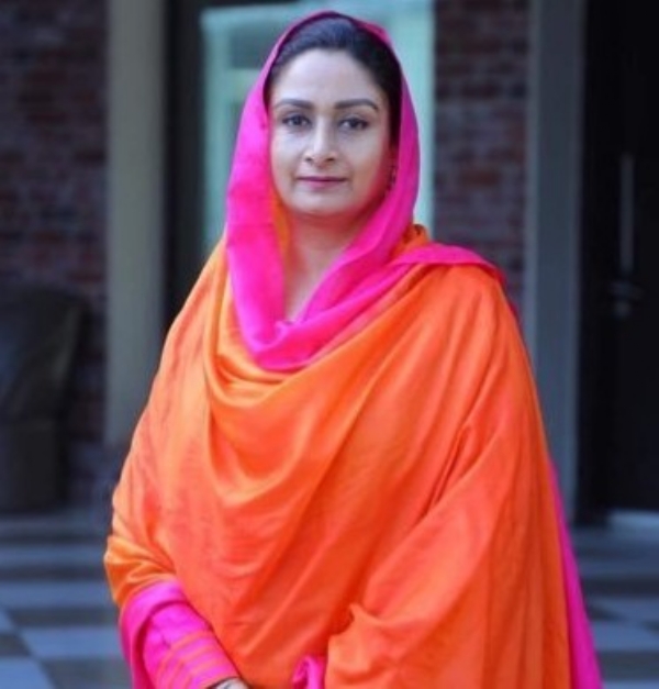 ਸੰਸਦ ਮੈਂਬਰ ਹਰਸਿਮਰਤ ਕੌਰ ਬਾਦਲ ਸੰਸਦ ਮੈਂਬਰ ਹਰਸਿਮਰਤ ਕੌਰ ਬਾਦਲ