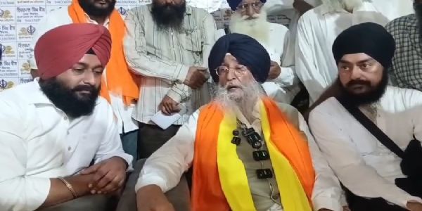 ਹਵਾਰਾ ਨੂੰ ਤੁਰੰਤ ਪੈਰੋਲ ਦੇਣ ਦੀ ਮੰਗ, ਮਾਂ ਨੂੰ ਕੁਝ ਹੋਇਆ ਤਾਂ ਕੇਂਦਰ ਜ਼ਿੰਮੇਵਾਰ ਹੋਵੇਗਾ: ਸਿਮਰਨਜੀਤ ਸਿੰਘ ਮਾਨ
