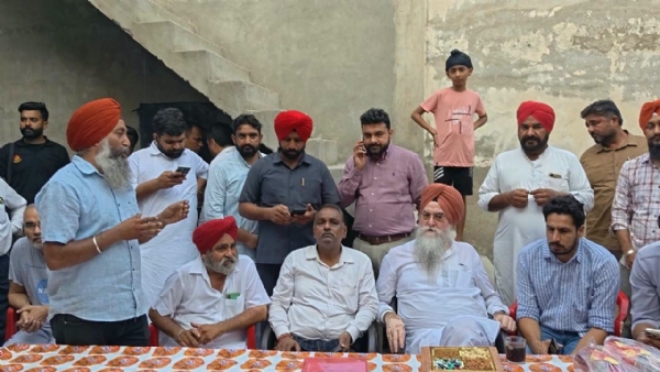 ਲੋਕਾਂ ਦੀਆਂ ਸਮੱਸਿਆਵਾਂ ਸੁਣਦੇ ਹੋਏ ਪੰਜਾਬ ਵਿਧਾਨ ਸਭਾ ਦੇ ਸਪੀਕਰ ਕੁਲਤਾਰ ਸਿੰਘ ਸੰਧਵਾਂ। ਲੋਕਾਂ ਦੀਆਂ ਸਮੱਸਿਆਵਾਂ ਸੁਣਦੇ ਹੋਏ ਪੰਜਾਬ ਵਿਧਾਨ ਸਭਾ ਦੇ ਸਪੀਕਰ ਕੁਲਤਾਰ ਸਿੰਘ ਸੰਧਵਾਂ।