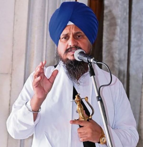 ਅਕਾਲ ਤਖ਼ਤ ਸਾਹਿਬ ਦੇ ਸਾਬਕਾ ਜਥੇਦਾਰ ਅਤੇ ਸ਼੍ਰੋਮਣੀ ਅਕਾਲੀ ਦਲ ਪੁਨਰ ਸੁਰਜੀਤ ਦੇ ਪ੍ਰਧਾਨ ਗਿਆਨੀ ਹਰਪ੍ਰੀਤ ਸਿੰਘ