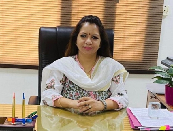 ਕਪੂਰਥਲਾ ਨਗਰ ਨਿਗਮ ਕਮਿਸ਼ਨਰ ਅਨੂਪਮ ਕਲੇਰ ਕਪੂਰਥਲਾ ਨਗਰ ਨਿਗਮ ਕਮਿਸ਼ਨਰ ਅਨੂਪਮ ਕਲੇਰ